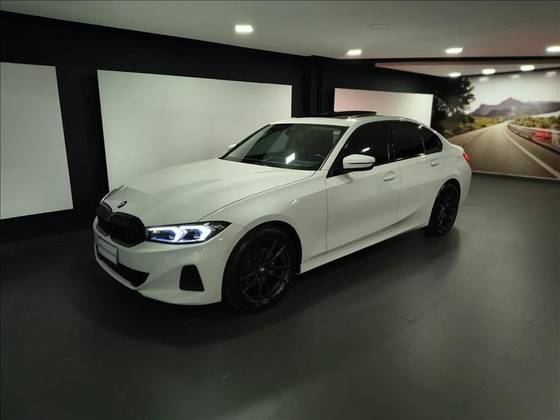 BMW 320i 2.0 16V TURBO FLEX SPORT GP AUTOMÁTICO BMW 320i 2.0 16V TURBO FLEX SPORT GP AUTOMÁTICO